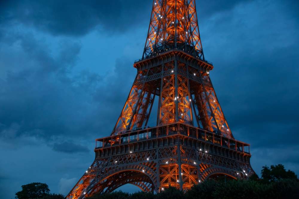 From 300 to 330 meters : the story of the Tower's height - The Eiffel Tower