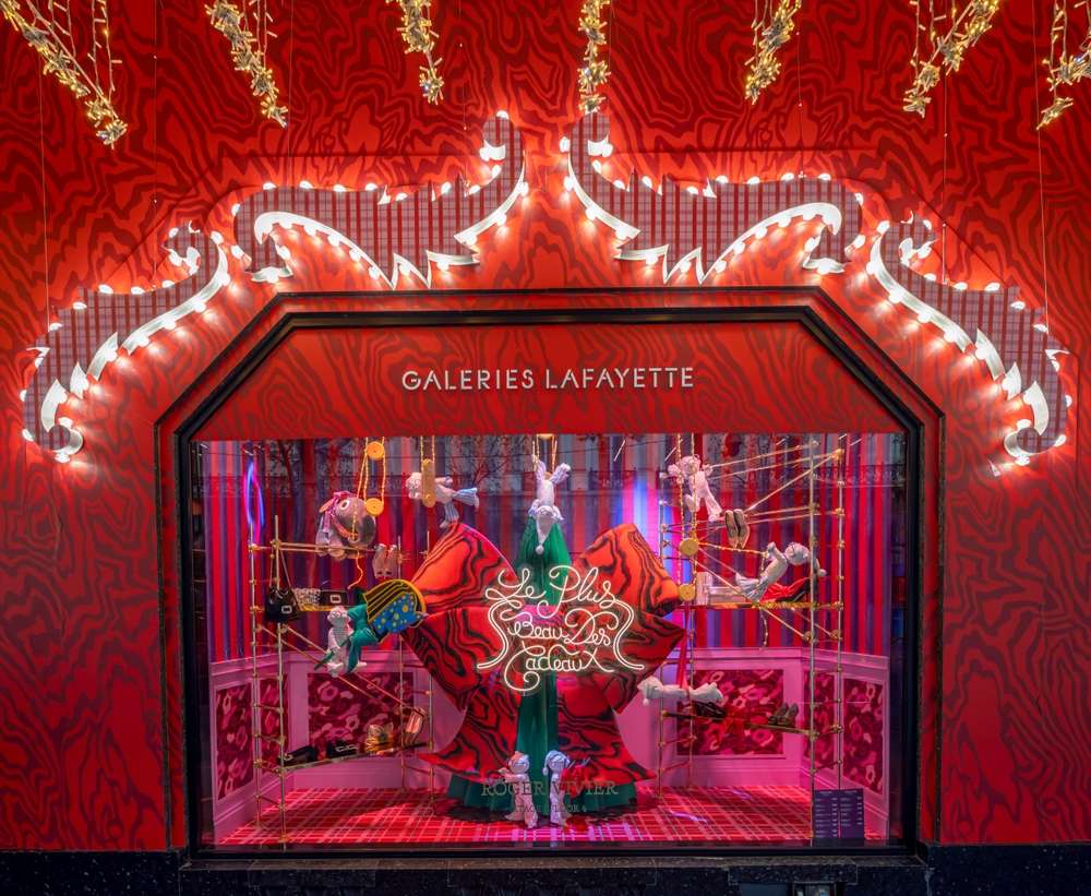 vitrine de Noël des Galeries Lafayette Paris Haussmann