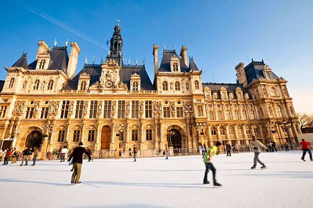 Patinoire-de-l'hôtel-de-ville-de-Paris