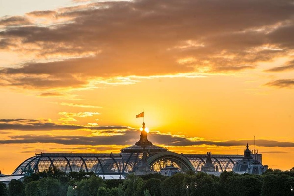 Verrière du Grand Palais au coucher du soleil